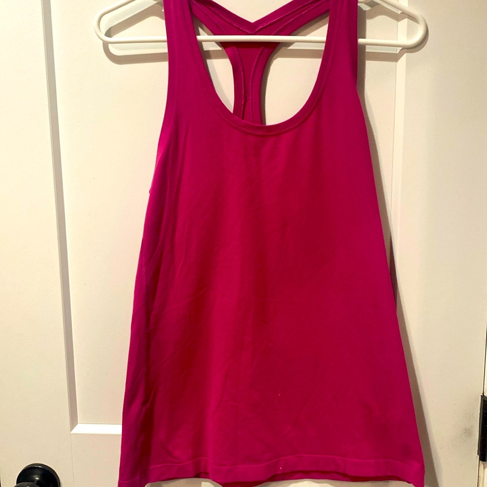 Lululemon fuchsia racerback size 8